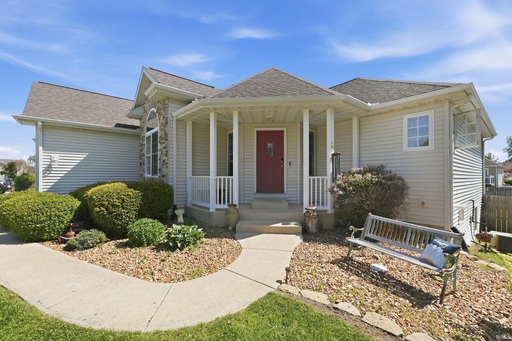 Photo of 1438 Rutland Court, Winona Lake, IN 46590 (MLS # 202617368)