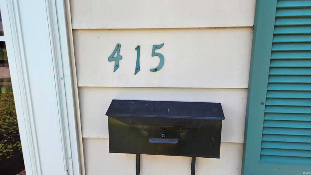 Photo of 415 Meadow Lane, Bluffton, IN 46714 (MLS # 202613962)