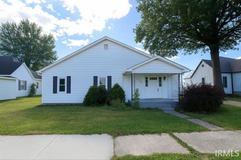 212 E Hopewell Street Farmersburg IN 47850