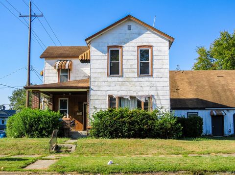 Photo of 1800 SPEAR Street, Logansport, IN 46947 (MLS # 202539744)