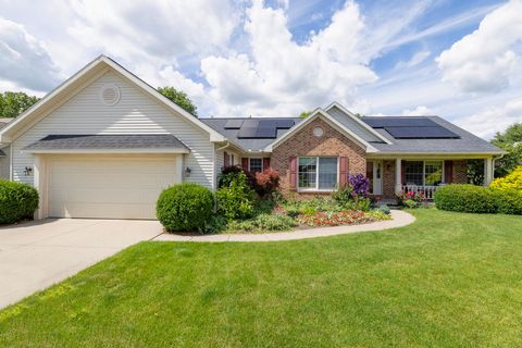Photo of 1705 Garland Drive, Goshen, IN 46526 (MLS # 202625964)