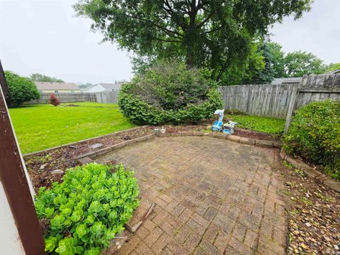 Tiny photo for 3267 Hendrickson Lane, Lafayette, IN 47909 (MLS # 202625560)