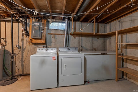 Tiny photo for 51981 Hedge Lane, Granger, IN 46530 (MLS # 202643560)