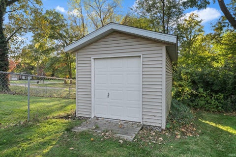 Tiny photo for 51981 Hedge Lane, Granger, IN 46530 (MLS # 202643560)