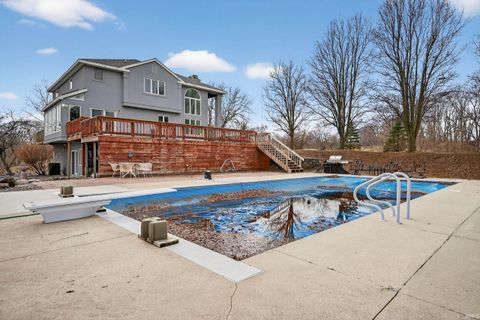 Tiny photo for 820 Golden Bear Terrace, Logansport, IN 46947 (MLS # 202605793)