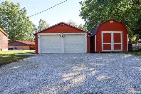 Tiny photo for 231 E Oak Street, Lynnville, IN 47619 (MLS # 202643574)