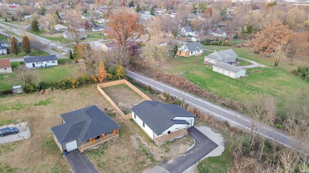 Photo of 503 College Avenue, Mitchell, IN 47446 (MLS # 202545931)