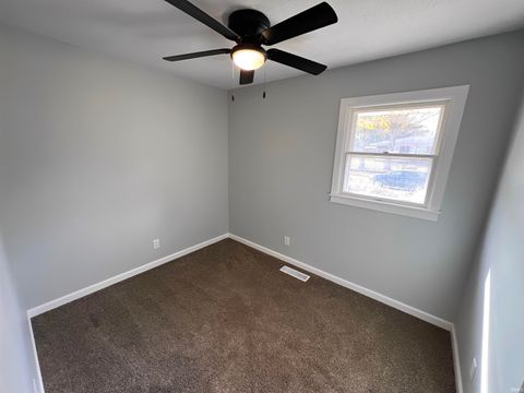 Tiny photo for 800 Maumee Drive, Kokomo, IN 46902 (MLS # 202543691)
