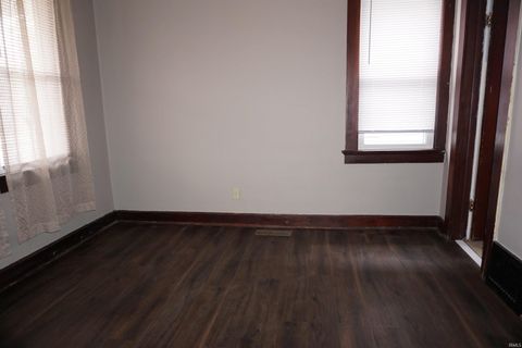 Tiny photo for 417 Keck Avenue, Evansville, IN 47711 (MLS # 202615075)