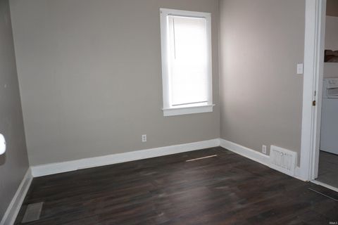 Tiny photo for 417 Keck Avenue, Evansville, IN 47711 (MLS # 202615075)