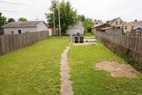 Tiny photo for 417 Keck Avenue, Evansville, IN 47711 (MLS # 202615075)