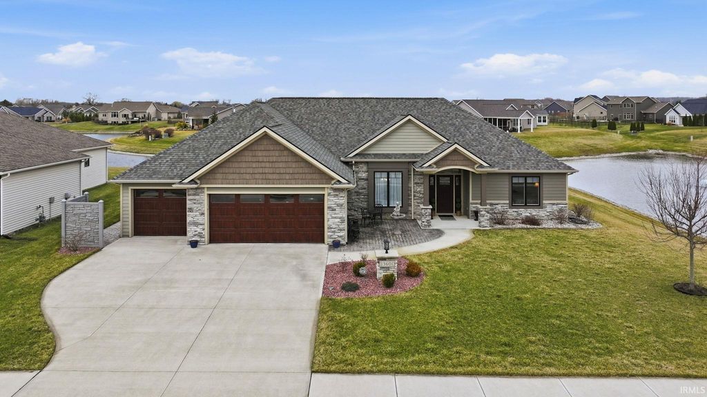 Photo of 13601 Alicante Way, Fort Wayne, IN 46845 (MLS # 202608009)