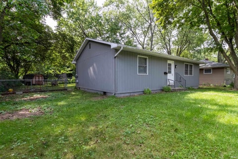 Tiny photo for 149 Union Street, Elkhart, IN 46516 (MLS # 202633967)