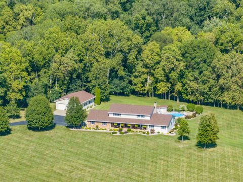 Photo of 14415 N State Rd 13 Road, North Manchester, IN 46962 (MLS # 202608511)