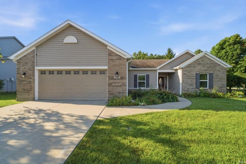 Tiny photo for 1709 Sandstone Court, Lafayette, IN 47909 (MLS # 202636869)