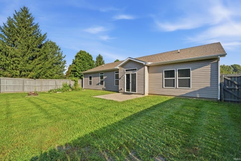 Tiny photo for 1709 Sandstone Court, Lafayette, IN 47909 (MLS # 202636869)