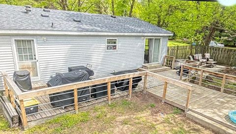 Tiny photo for 7162 E Washburn Drive, Monticello, IN 47960 (MLS # 202548838)