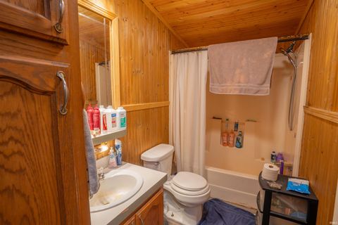 Tiny photo for 7162 E Washburn Drive, Monticello, IN 47960 (MLS # 202548838)