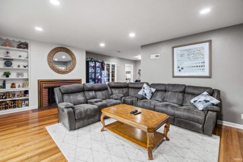 Tiny photo for 1107 ROCHESTER ST ST, Lafayette, IN 47905 (MLS # 202637923)