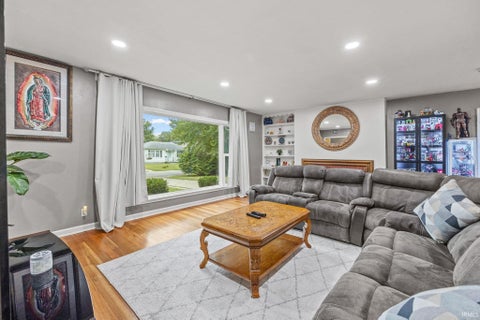 Tiny photo for 1107 ROCHESTER ST ST, Lafayette, IN 47905 (MLS # 202637923)