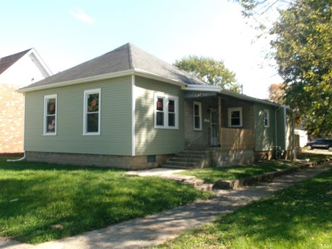 Photo of 451 E 2ND Street, Peru, IN 46970 (MLS # 202642155)