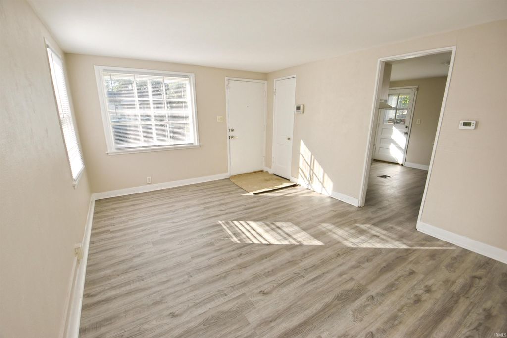 Photo of 1629 E Bowman St Street, South Bend, IN 46613 (MLS # 202611310)