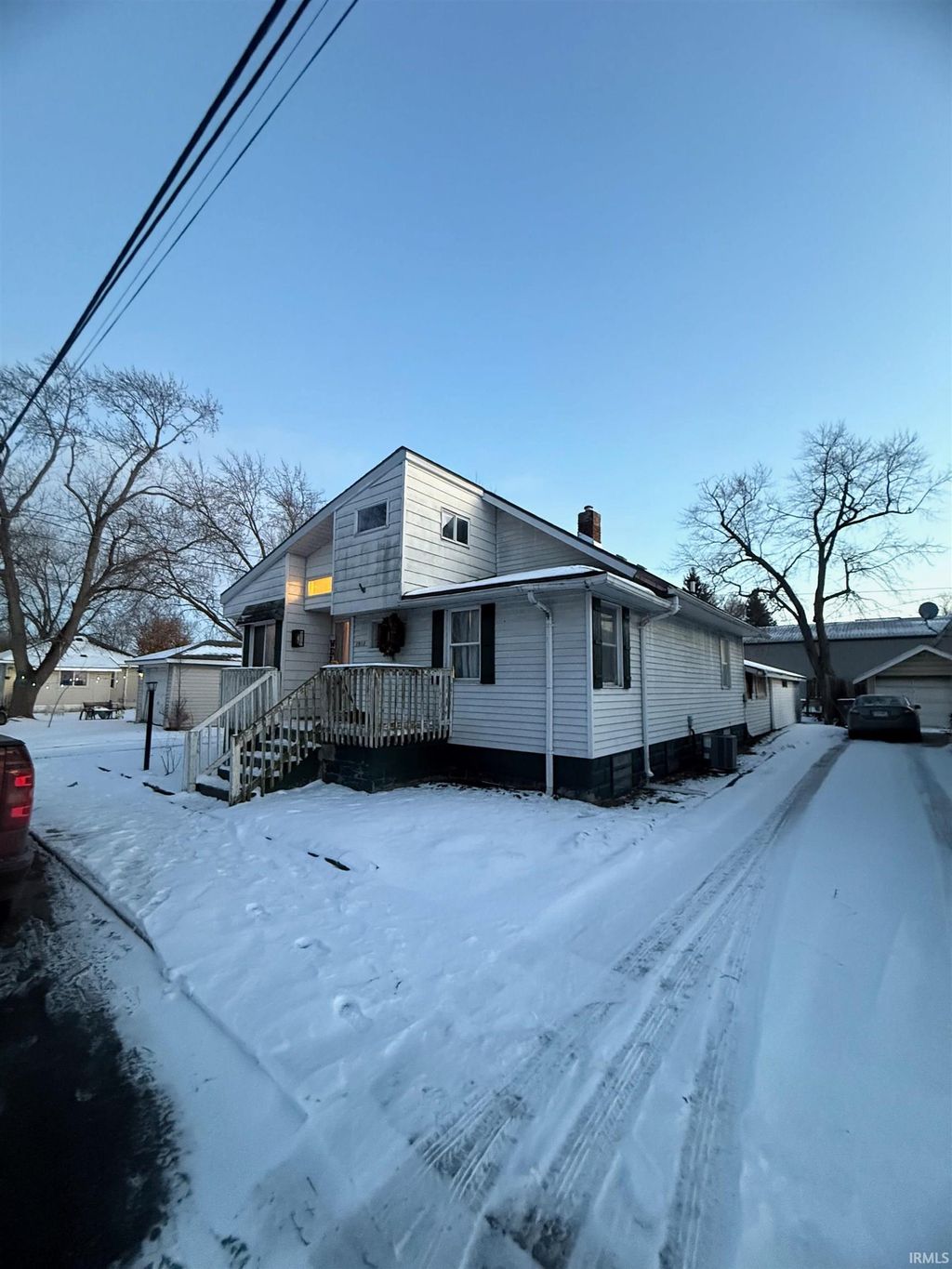 Photo of 1913 Illinois Street, Elkhart, IN 46516 (MLS # 202601898)