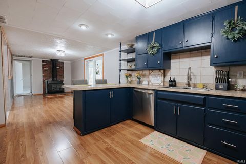 Tiny photo for 2655 S Brown Chapel Road, Boonville, IN 47601 (MLS # 202607040)