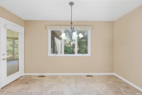 Tiny photo for 5600 W Sun Point Drive, Muncie, IN 47304 (MLS # 202640290)