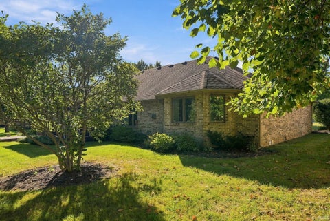 Tiny photo for 5600 W Sun Point Drive, Muncie, IN 47304 (MLS # 202640290)