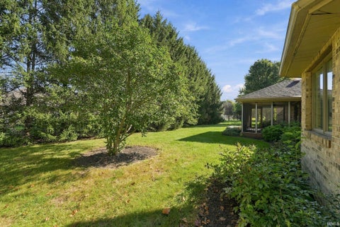 Tiny photo for 5600 W Sun Point Drive, Muncie, IN 47304 (MLS # 202640290)