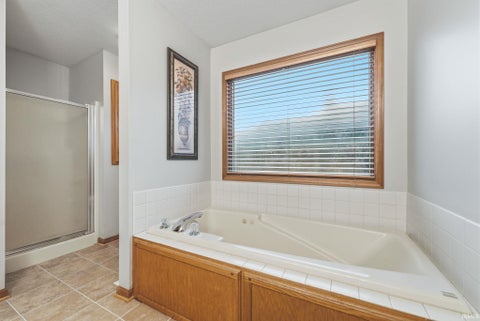 Tiny photo for 1686 E Brookside Trail, Columbia City, IN 46725 (MLS # 202643732)