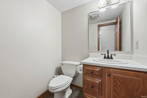 Tiny photo for 1686 E Brookside Trail, Columbia City, IN 46725 (MLS # 202643732)