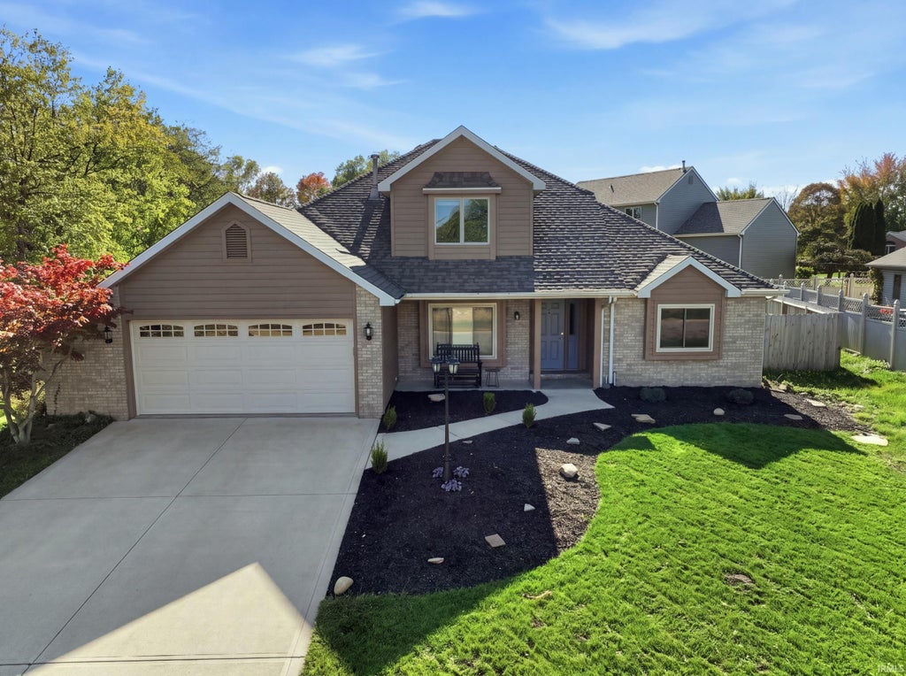 Photo of 1686 E Brookside Trail, Columbia City, IN 46725 (MLS # 202643732)