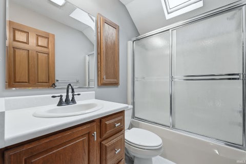 Tiny photo for 1686 E Brookside Trail, Columbia City, IN 46725 (MLS # 202643732)