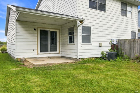 Tiny photo for 2417 State Street, Lafayette, IN 47905 (MLS # 202632712)