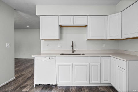Tiny photo for 2417 State Street, Lafayette, IN 47905 (MLS # 202632712)