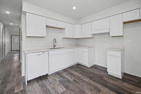 Tiny photo for 2417 State Street, Lafayette, IN 47905 (MLS # 202632712)