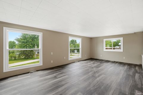 Tiny photo for 2717 E Stalf Road, Columbia City, IN 46725 (MLS # 202621114)
