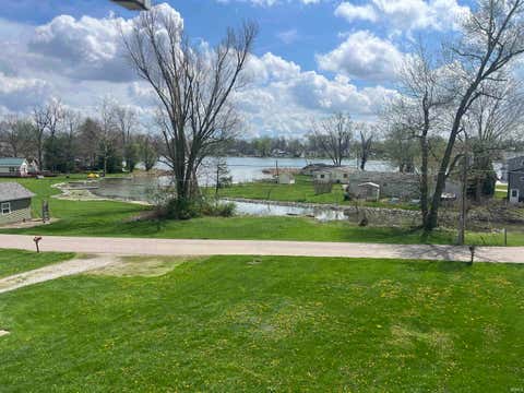 Tiny photo for 2717 E Stalf Road, Columbia City, IN 46725 (MLS # 202621114)