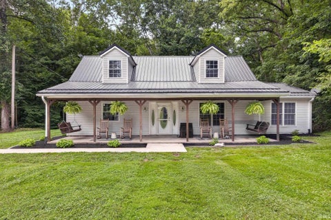 Photo of 7275 N Ferry Road, Bloomfield, IN 47424 (MLS # 202632388)
