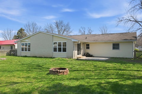 Tiny photo for 103 Abbott Drive, Fremont, IN 46737 (MLS # 202612266)