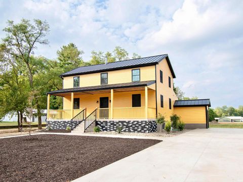 Photo of 115 E Wolcott Street, Wolcottville, IN 46795 (MLS # 202539170)