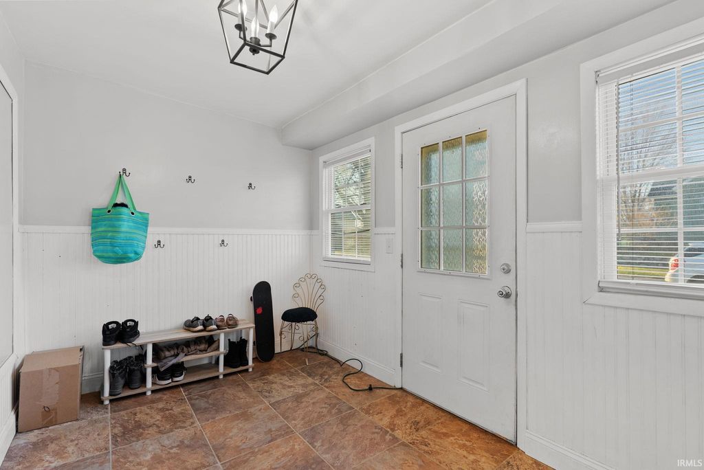 Photo of 209 E Ohio Street, Bluffton, IN 46714 (MLS # 202609162)
