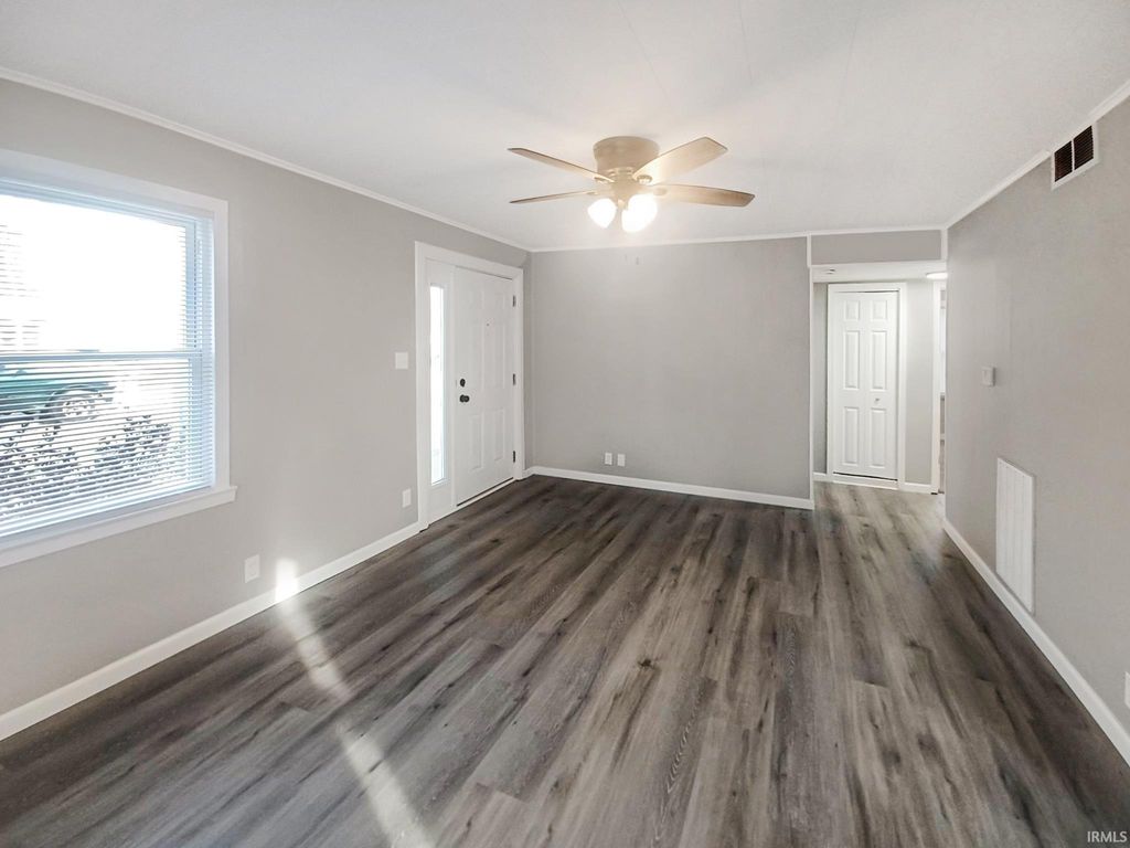 Photo of 320 Euclid Drive, Evansville, IN 47714 (MLS # 202606216)