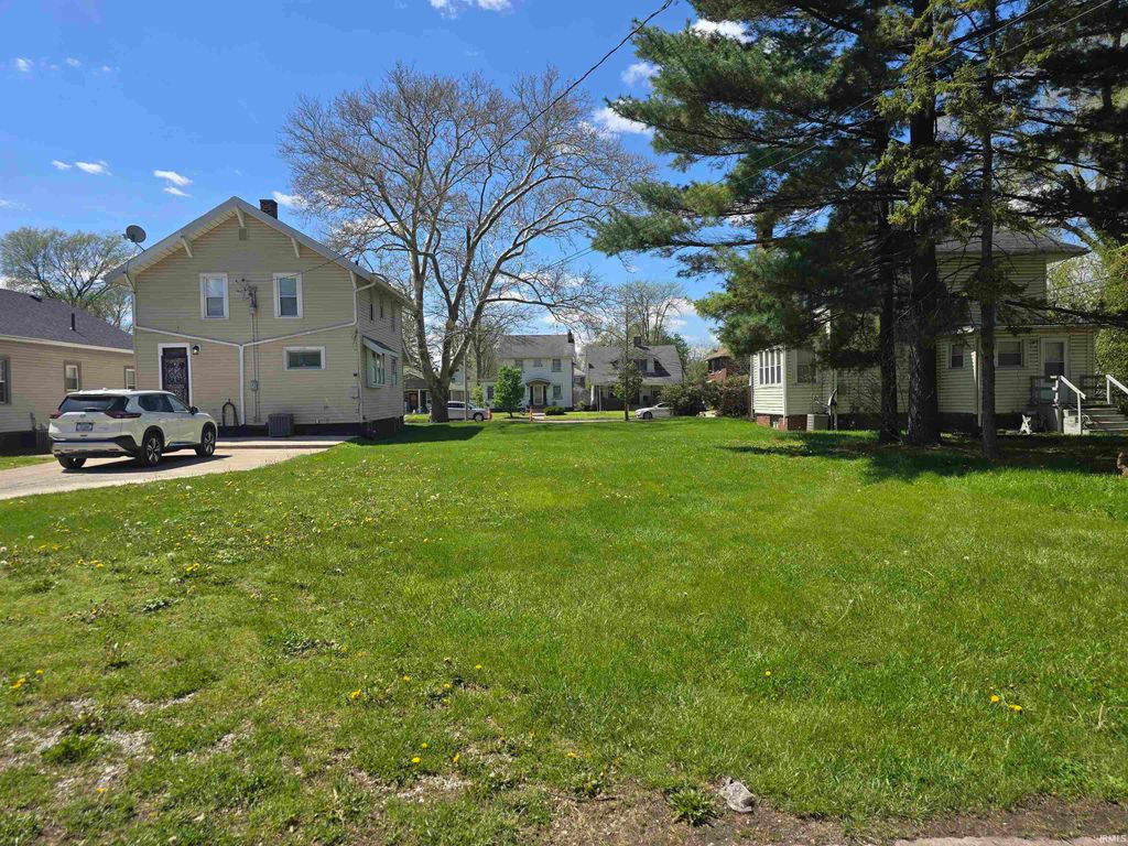 Photo of 2805 S Anthony Boulevard, Fort Wayne, IN 46806 (MLS # 202613985)