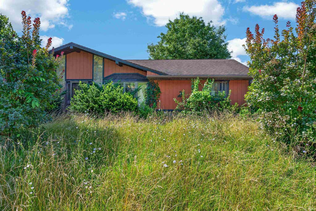 Photo of 5561 E Laughery Creek Road, Aurora, IN 47001 (MLS # 202630041)