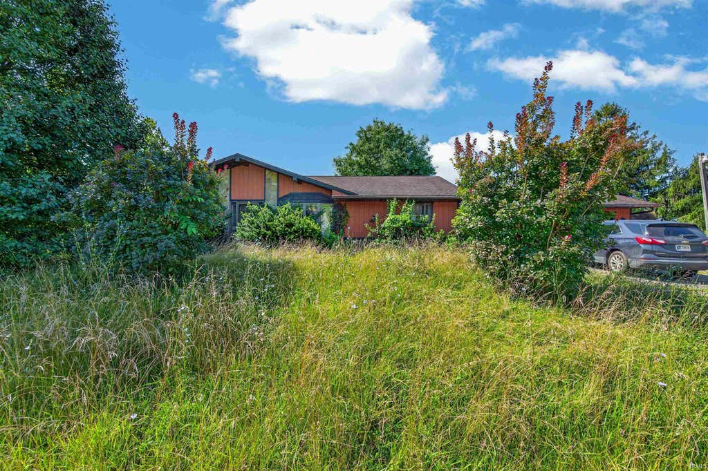Photo of 5561 E Laughery Creek Road, Aurora, IN 47001 (MLS # 202630041)
