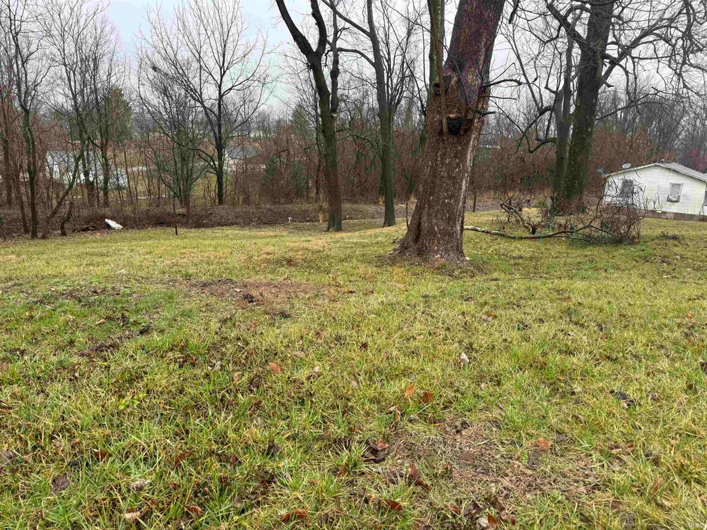 Photo of 1909-1915 J Street, Bedford, IN 47421 (MLS # 202607153)