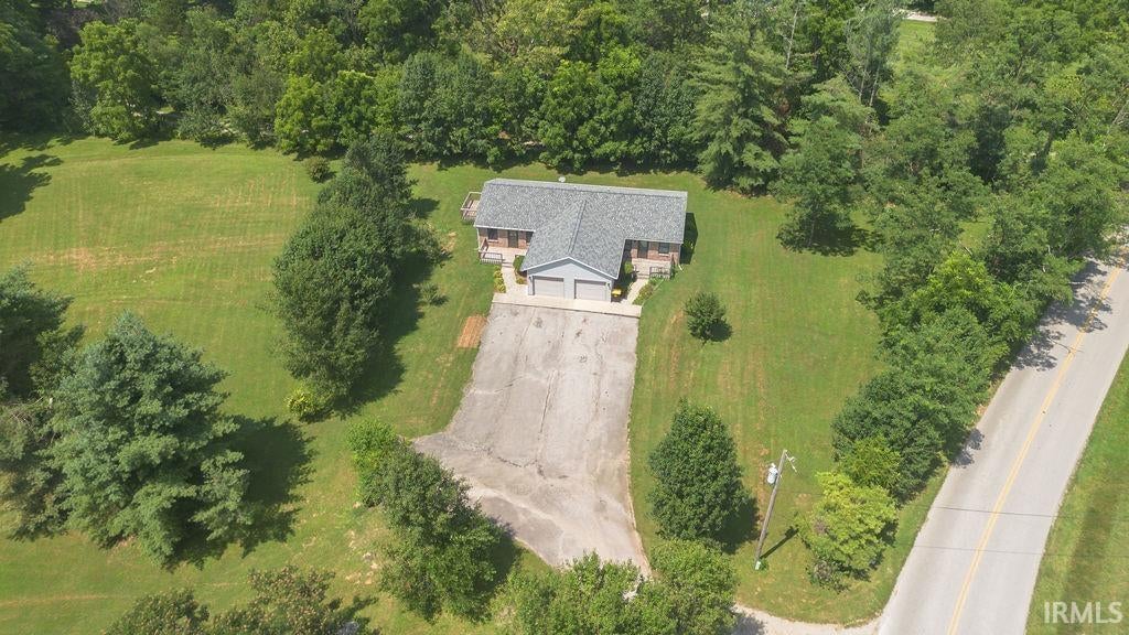 Photo of 5000 S Rockport Road, Bloomington, IN 47403 (MLS # 202634623)